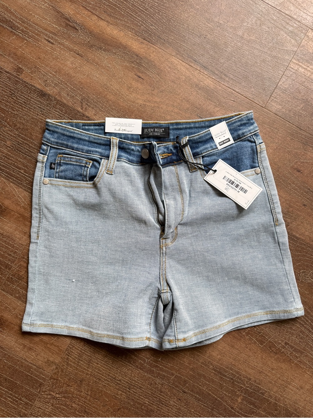 Judy Blue NWT High Waist Color Block Denim Shorts Medium Women’s Stretch
